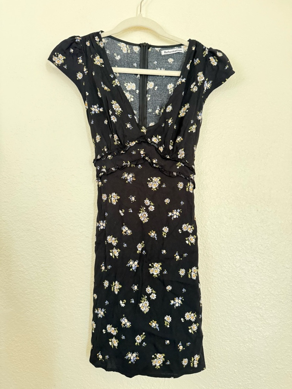 Reformation Janine mini dress daisy print black - Picture 5 of 16